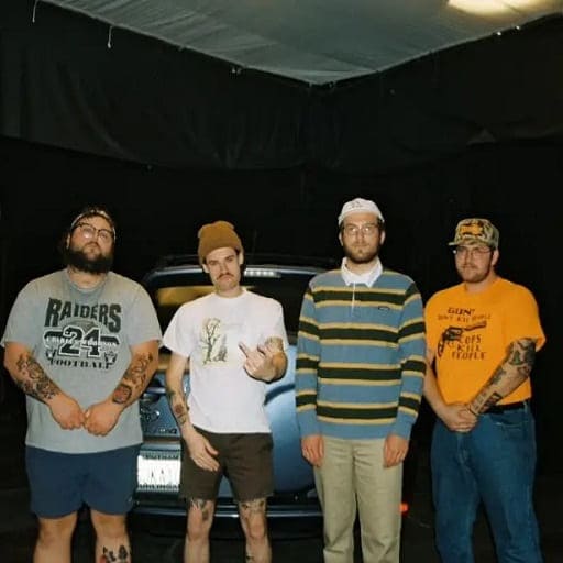 Mom Jeans Concerts in Sacramento